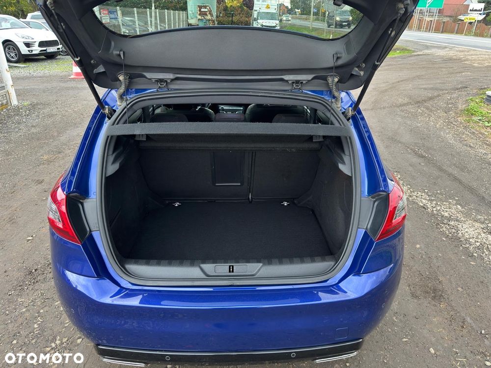 Peugeot 308 - 13
