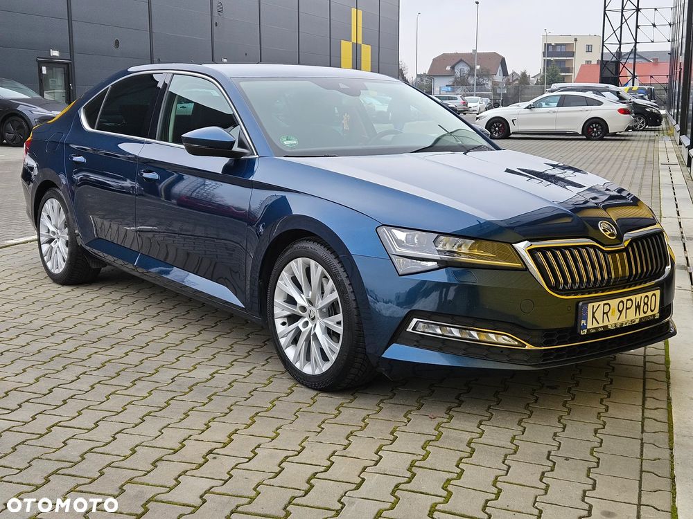 Skoda Superb 2.0 TDI 4x4 Style DSG - 8