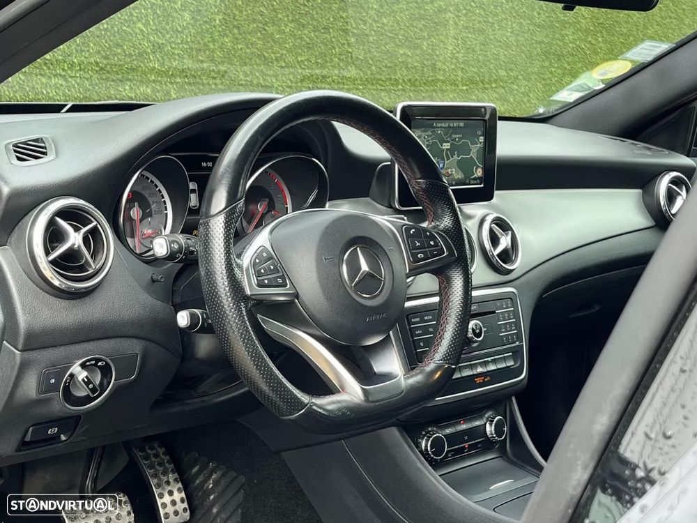 Mercedes-Benz GLA 180 d AMG Line Aut. - 27