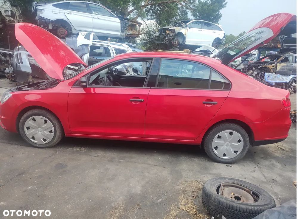 SEAT TOLEDO IV BŁOTNIK TYŁ LEWY PRAWY 2016 - 4