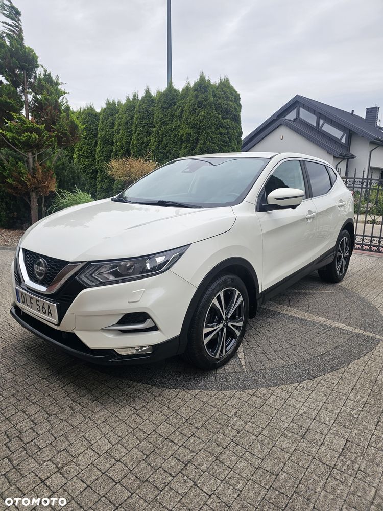 Nissan Qashqai - 1