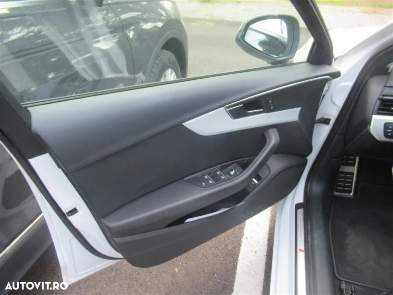 Audi A4 Allroad 2.0 TDI Quattro S tronic - 13