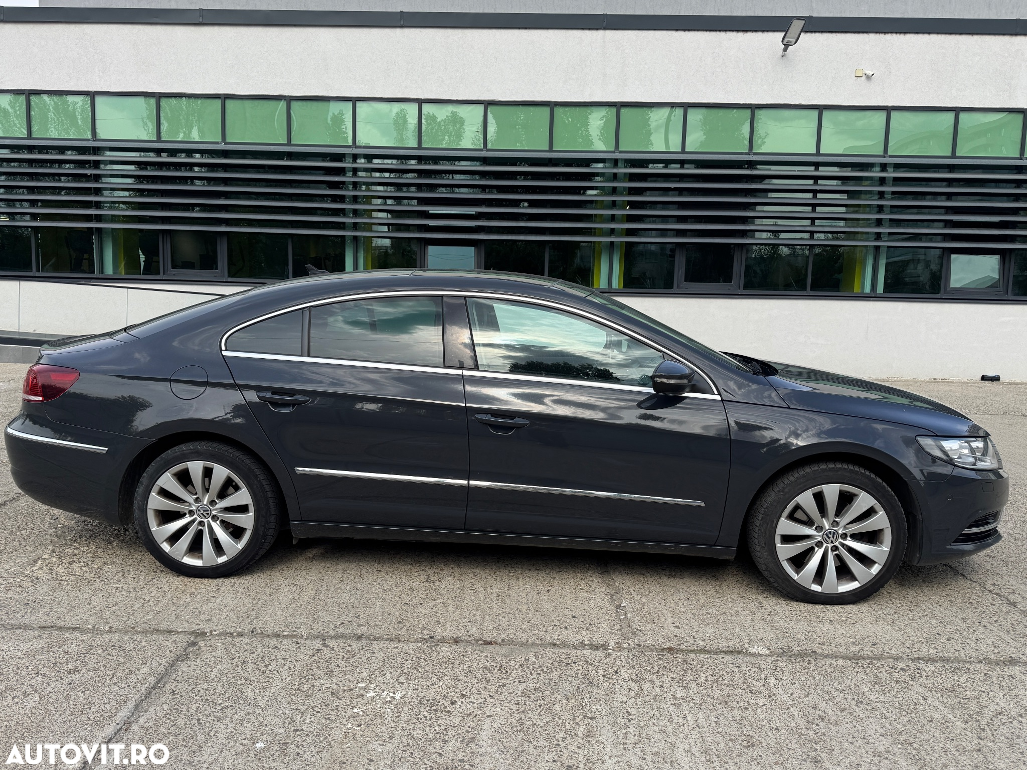 Volkswagen Passat CC 2.0 TDI 4Motion BMT - 6