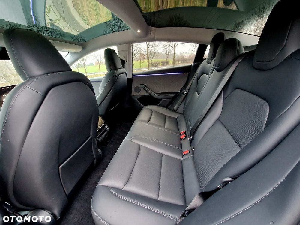 Tesla Model 3 Standard Reichweite Plus Hinterradantrieb - 17