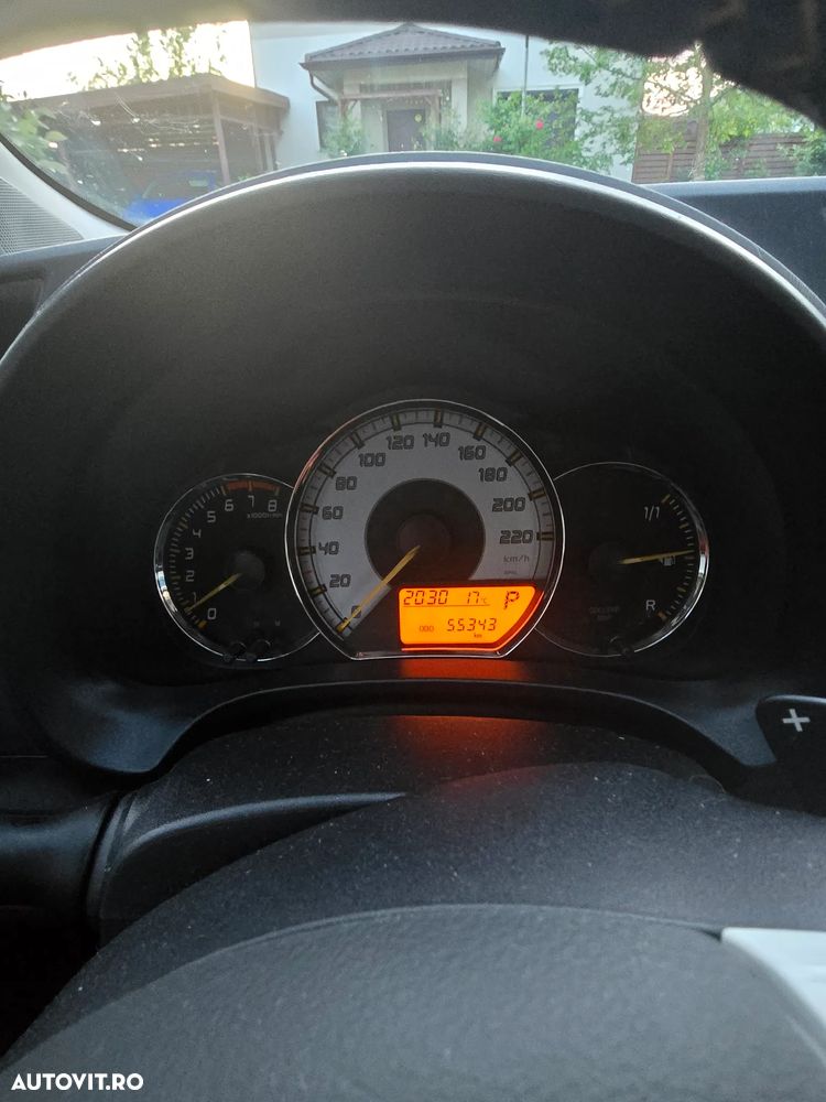 Toyota Yaris 1.3 VVT-i Multidrive S Luna - 8