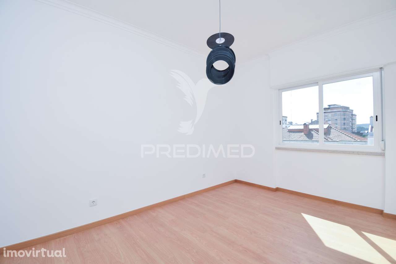 Apartamento T3 | Queluz | Remodelado | Arrendamento - Grande imagem: 4/24