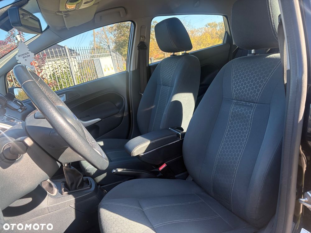 Ford Fiesta 1.25 Titanium EU5 - 16