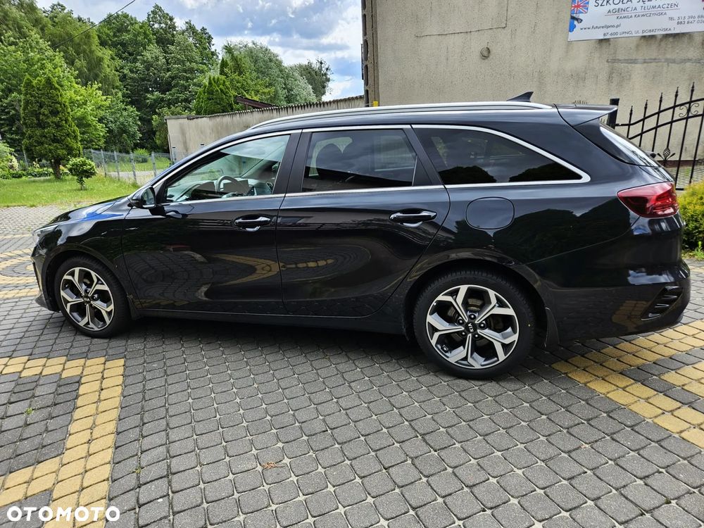 Kia Ceed 1.6 CRDi mHEV Business Line DCT - 3