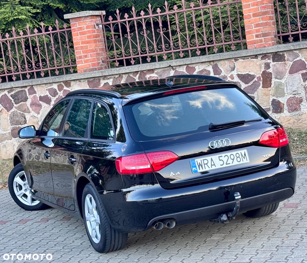 Audi A4 Avant 2.0 TDI DPF Attraction - 11