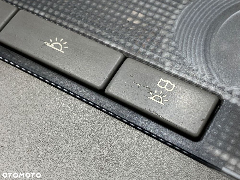 LAMPA SUFITOWA  OPEL ZAFIRA / ZAFIRA FAMILY B (A05) 2005 - 2019 1.9 CDTI VAN (M75) 110 kW [150 KM] - 2