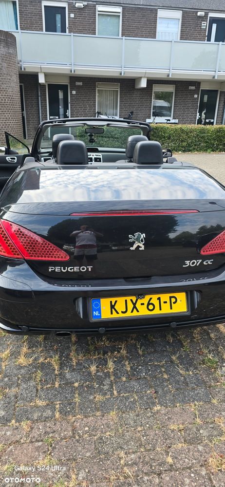 Peugeot 307 CC 1.6 Intense - 24