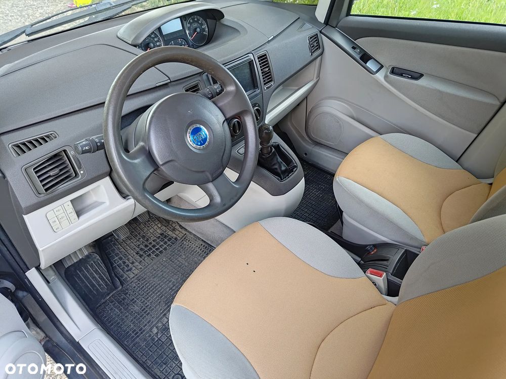 Fiat Idea 1.4 16V Dynamic - 10