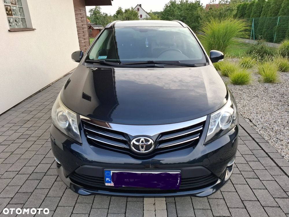 Toyota Avensis 1.8 Life - 6