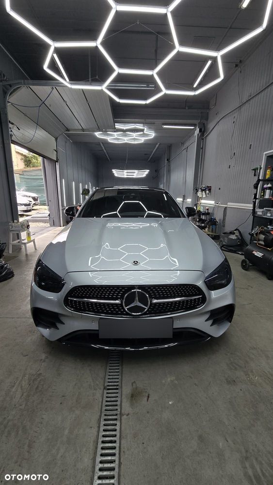 Mercedes-Benz Klasa E 220 d 4-Matic AMG - 4
