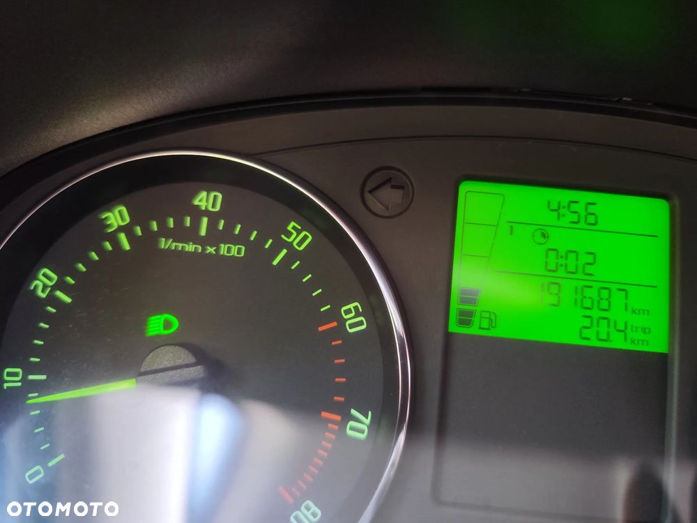 Skoda Fabia 1.2 TSI Ambiente - 12
