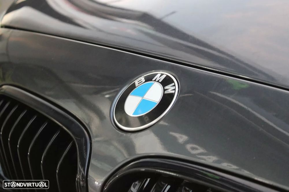 BMW 116 d Line Sport Shadow - 19