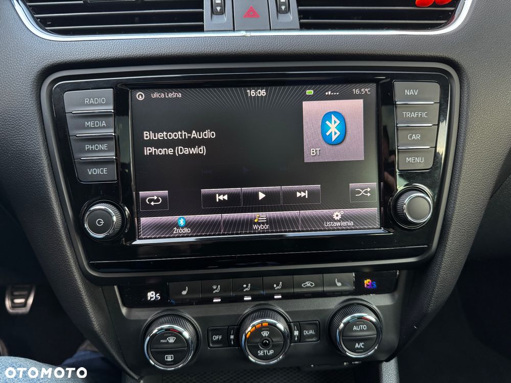 Skoda Octavia 2.0 TDI RS - 35