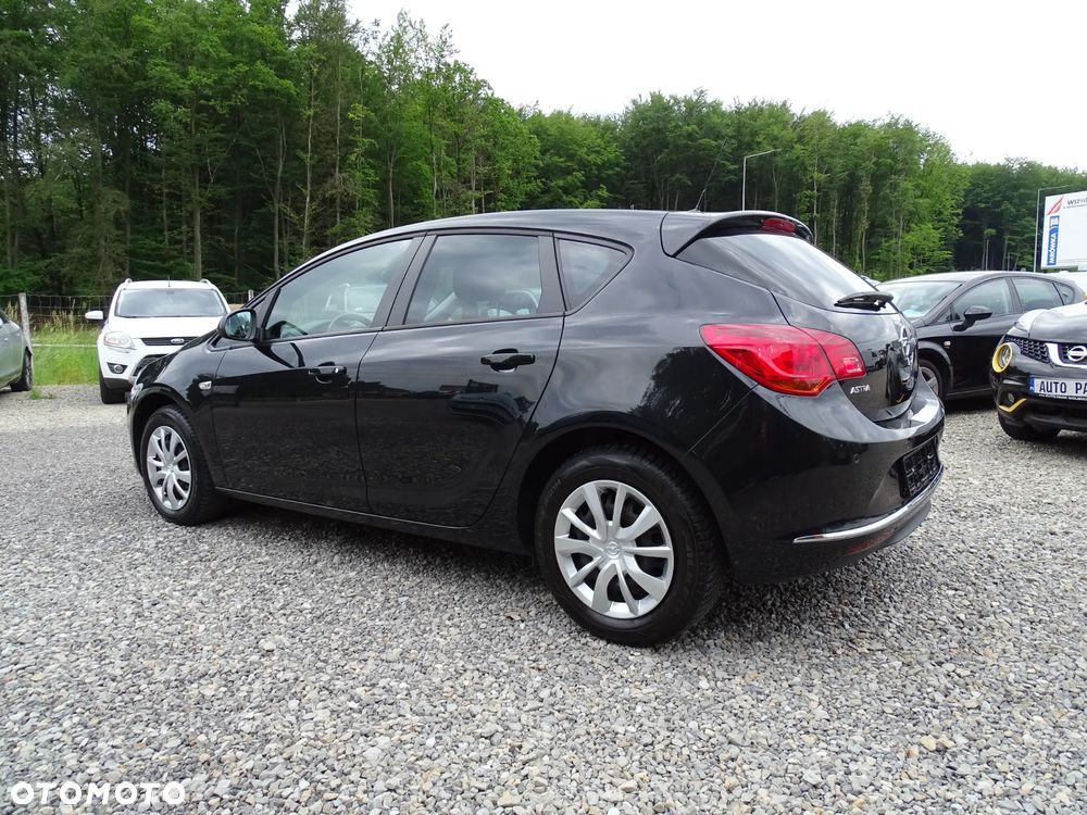 Opel Astra - 5