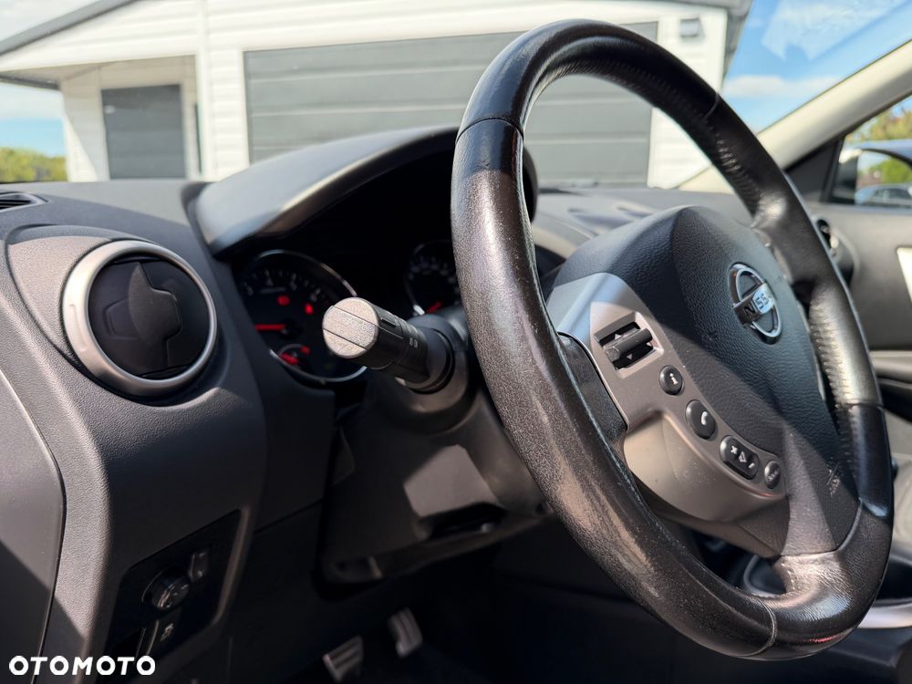 Nissan Qashqai 2.0 tekna - 15