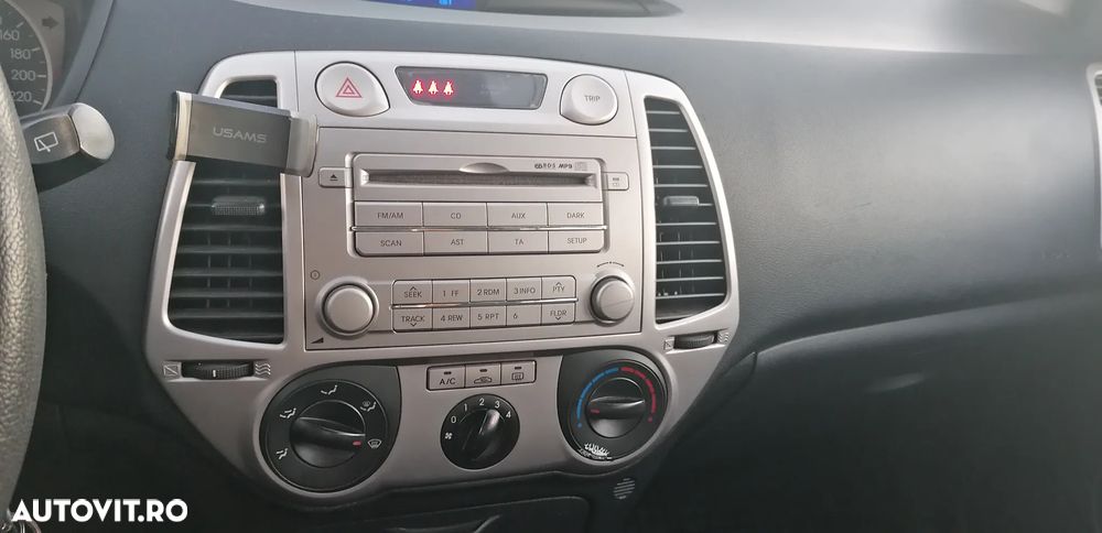 Hyundai i20 1.2 Economy - 14