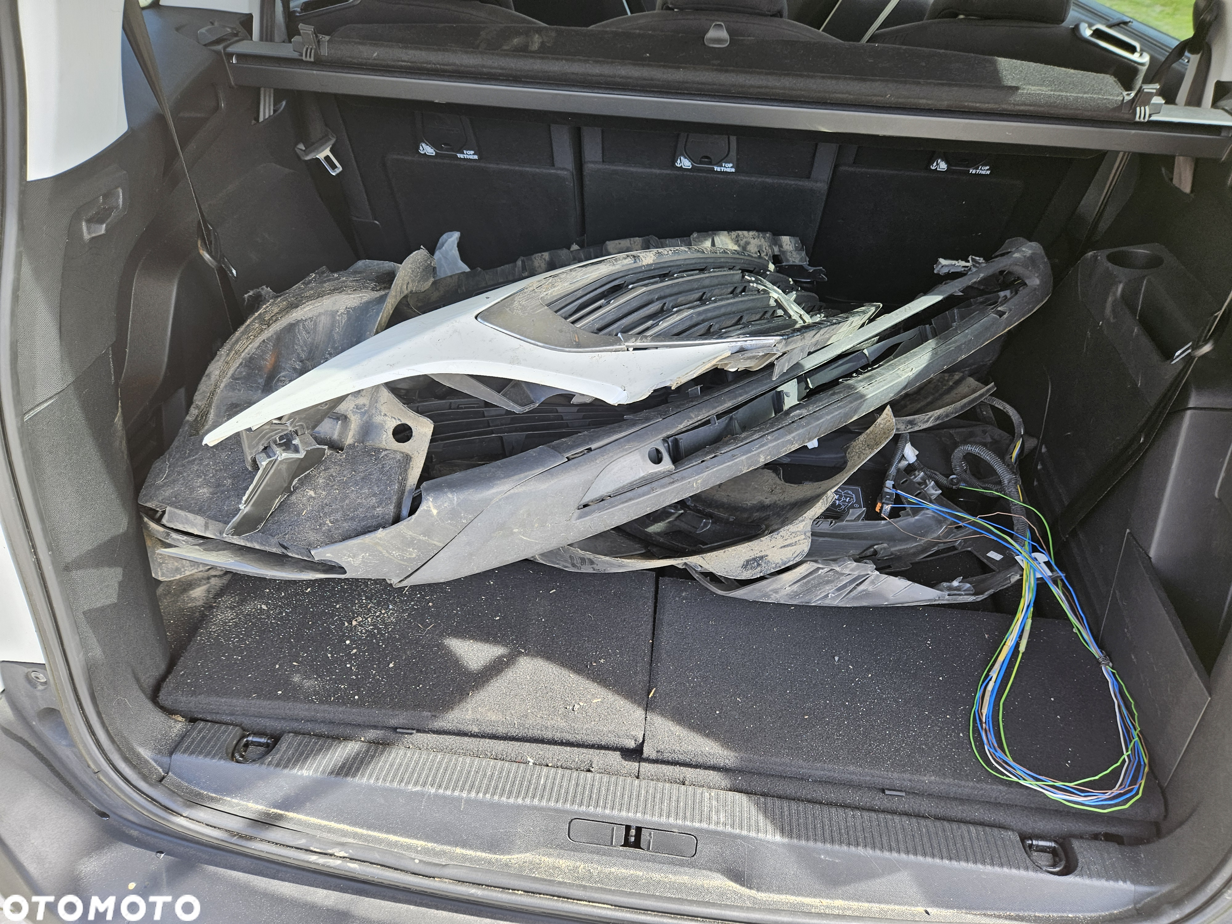 Peugeot 5008 1.5 BlueHDi Active S&S EAT8 - 19