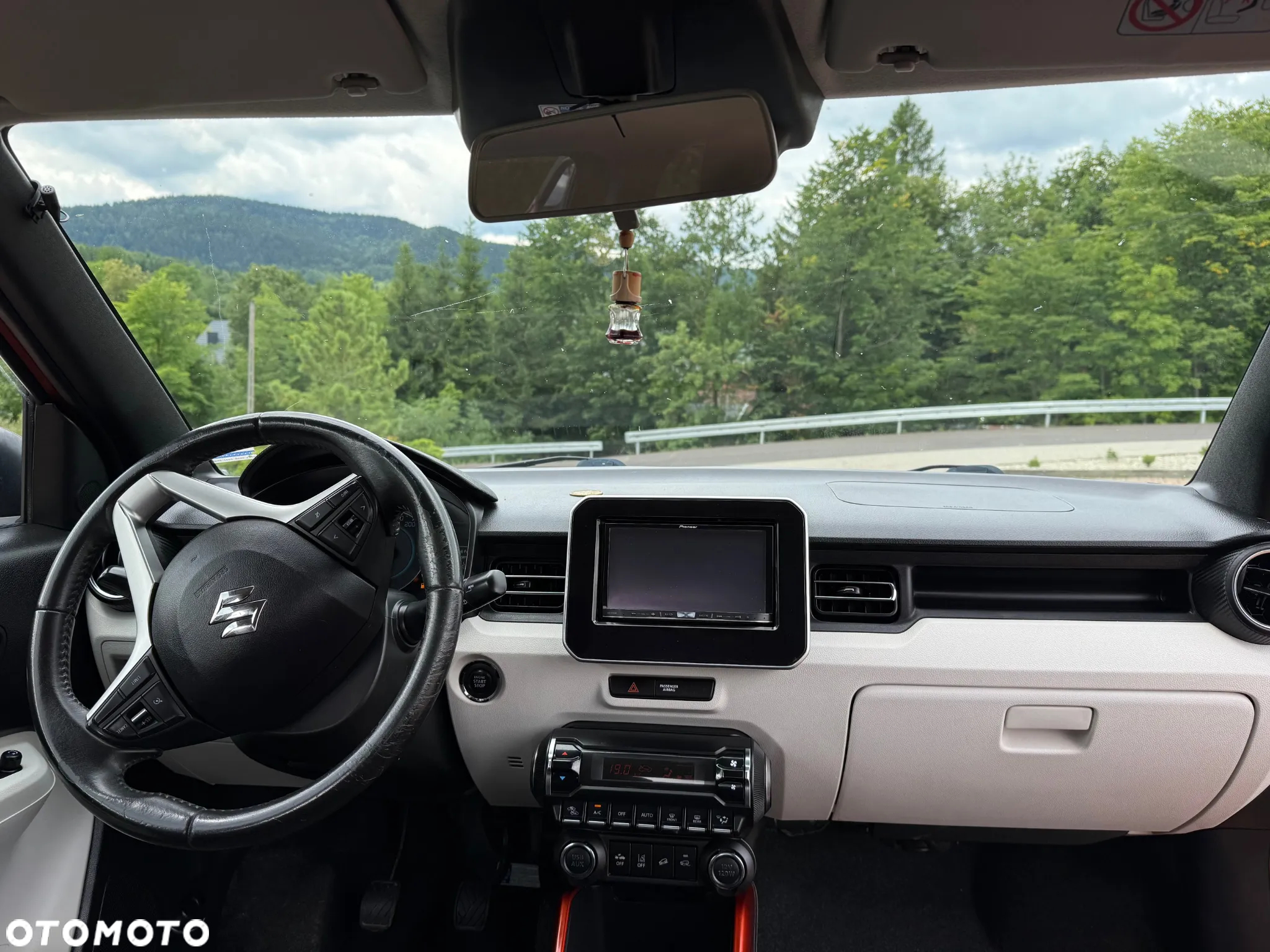 Suzuki Ignis 1.2 Premium 4WD - 15