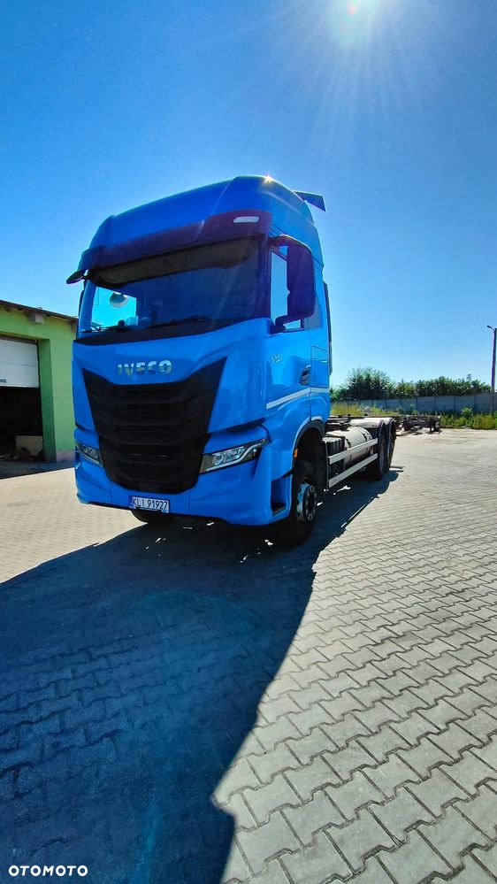 Iveco S-WAY LNG 460 - 4