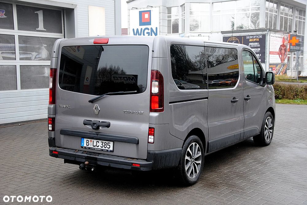Renault Trafic 2.0 dCi - 5