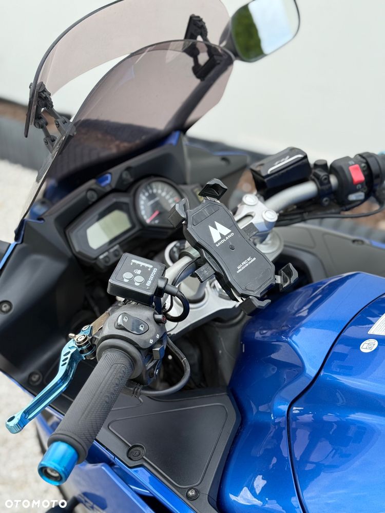 Yamaha FZ - 6