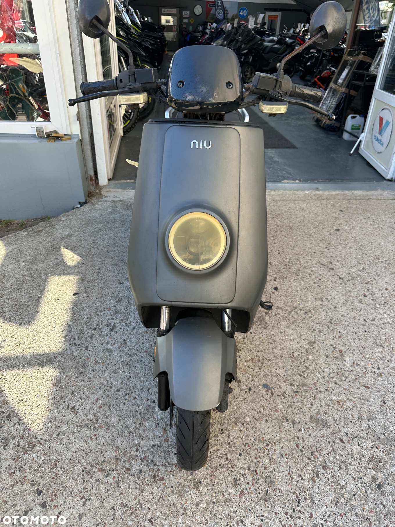 Niu N - 4