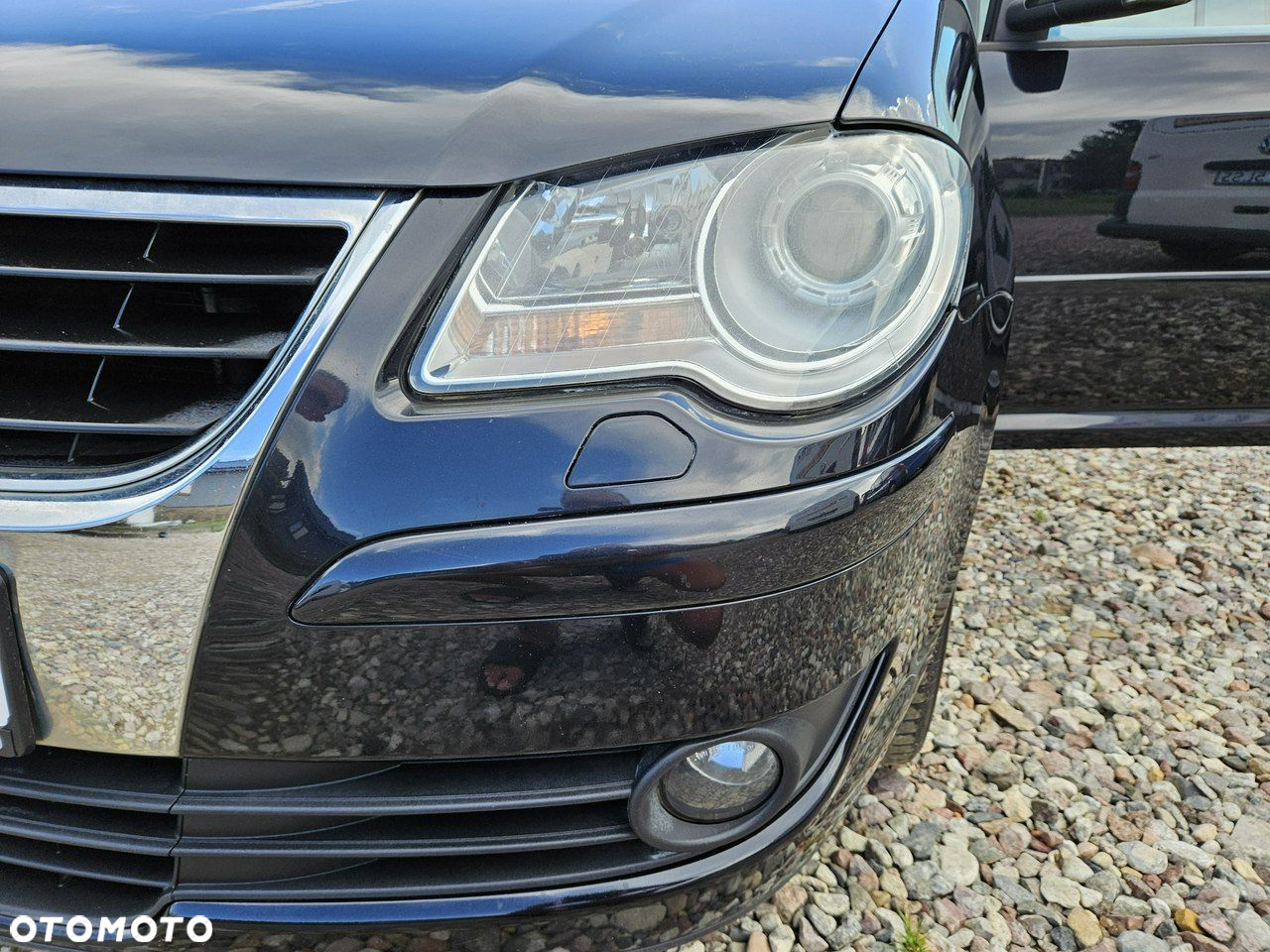 Volkswagen Touran - 22