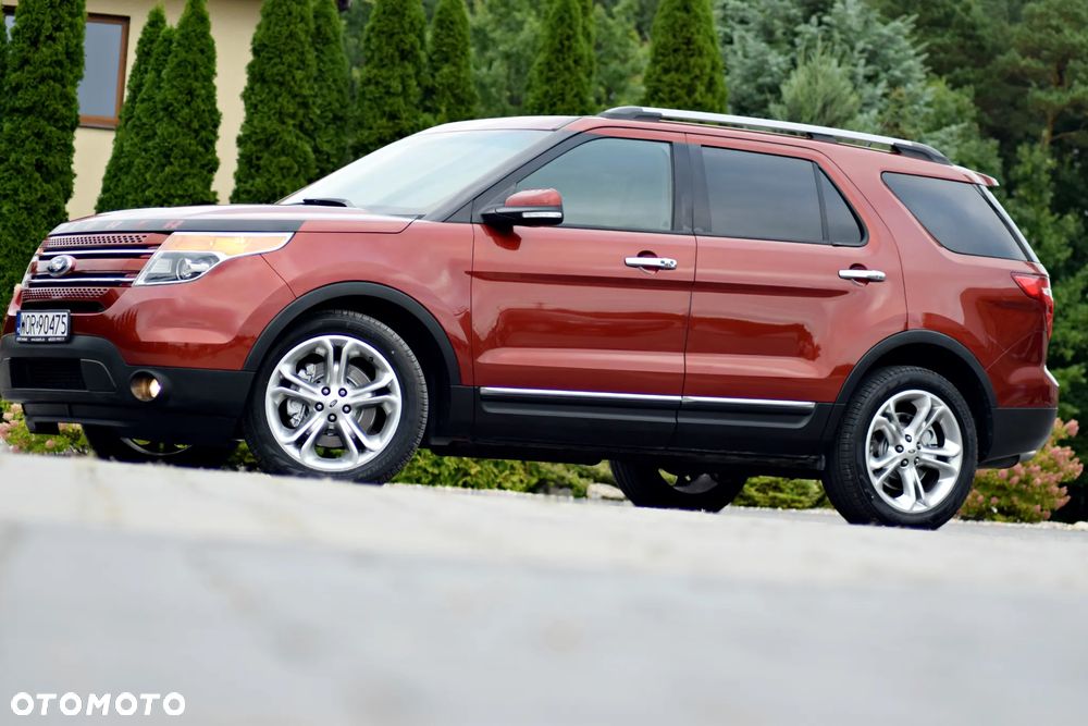 Ford Explorer - 4