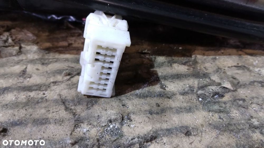 #LUSTERKO PRAWE 8 PIN HONDA ACCORD VII GRAFIT NH658P - 2