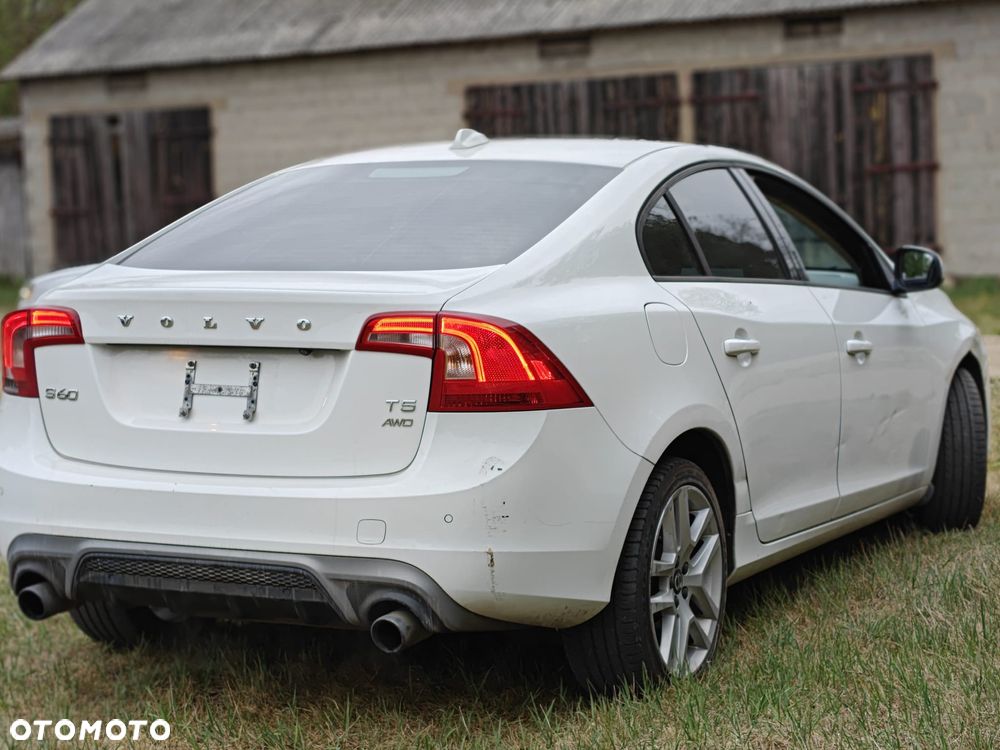 Volvo S60 T5 Geartronic RDesign - 17