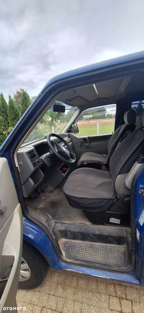 Volkswagen Transporter - 8