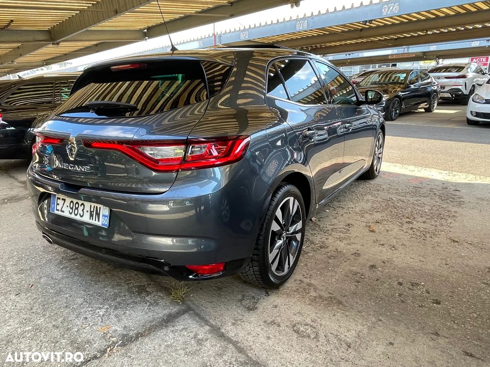 Renault Megane TCe 140 GPF EDC INTENS - 10