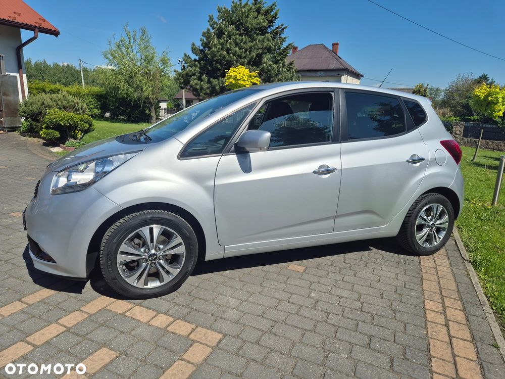 Kia Venga 1.4 CVVT Dream Team Edition - 1