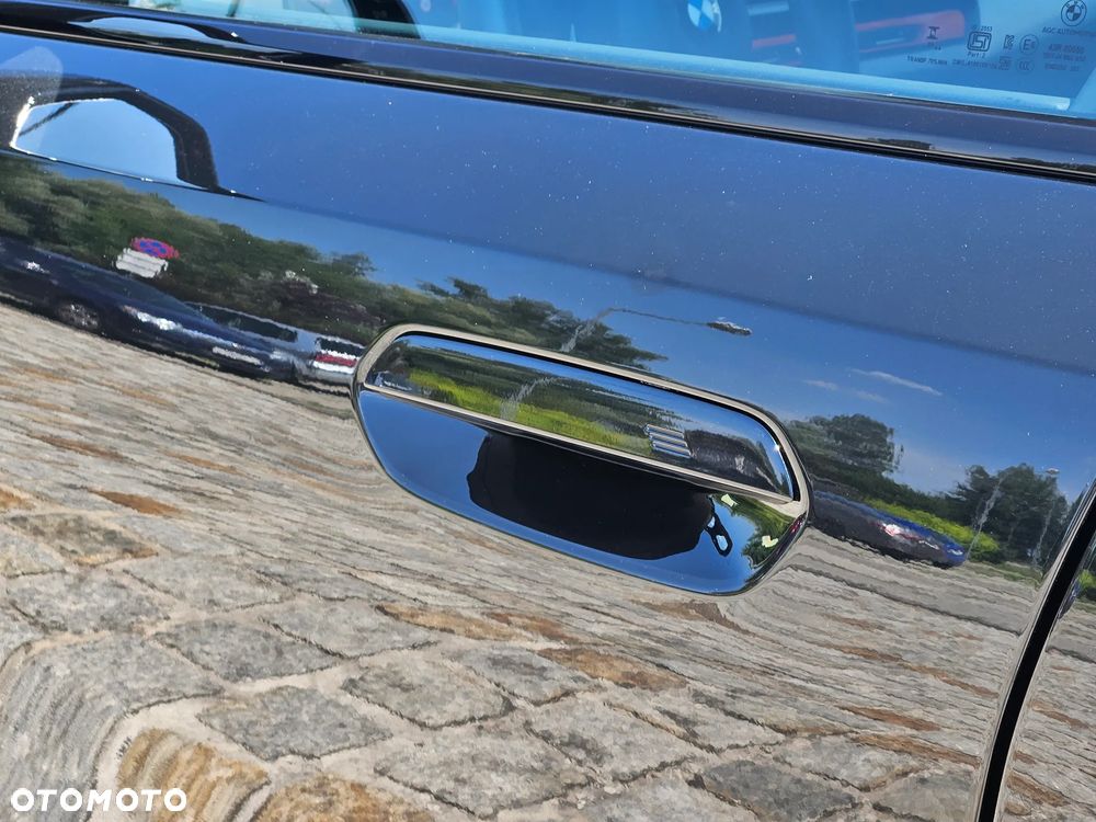 BMW Seria 5 520d xDrive mHEV M Sport - 35