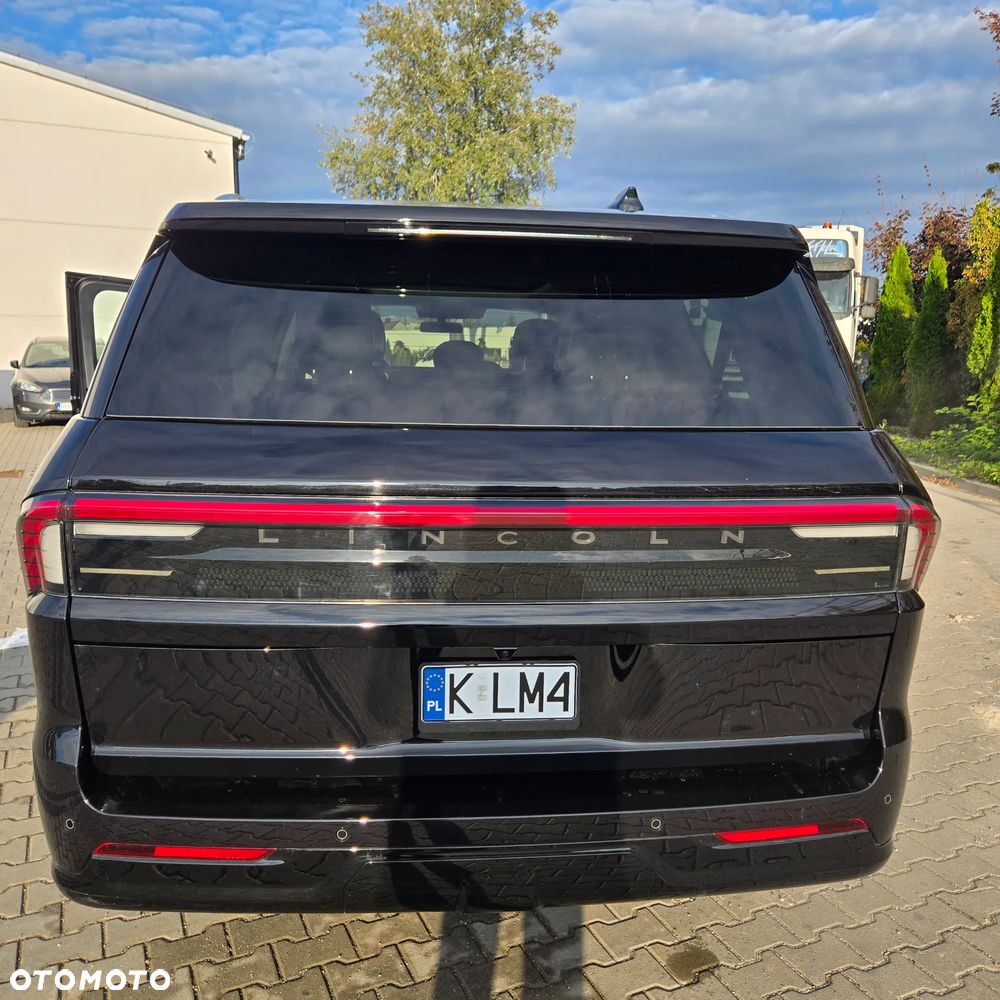 Lincoln Navigator - 14