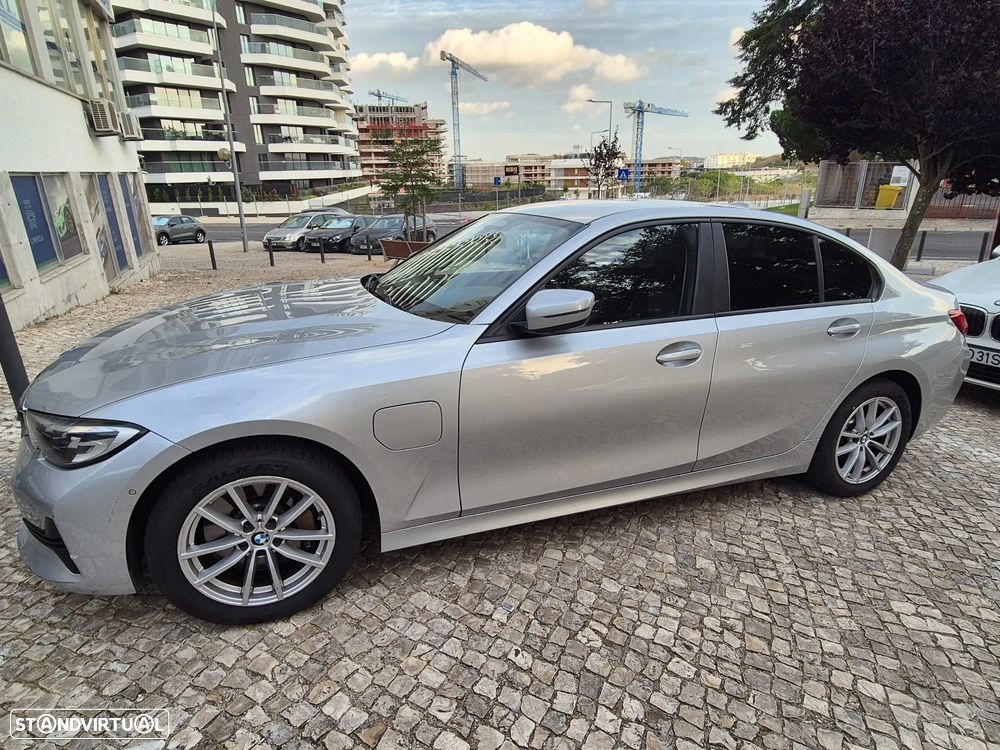BMW 330 e Corporate Edition Auto - 2