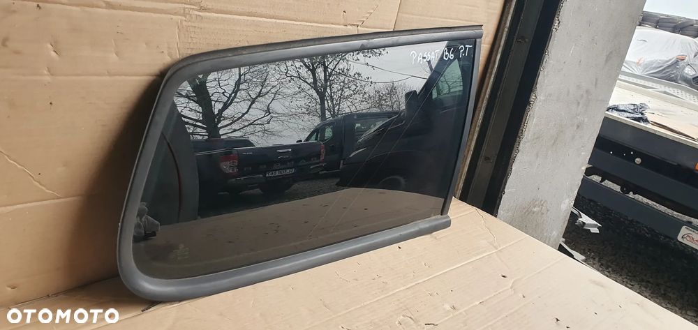Szyba prawy tył tylna prawa karoseryjna VW Passat B6 AS2 09r - 3