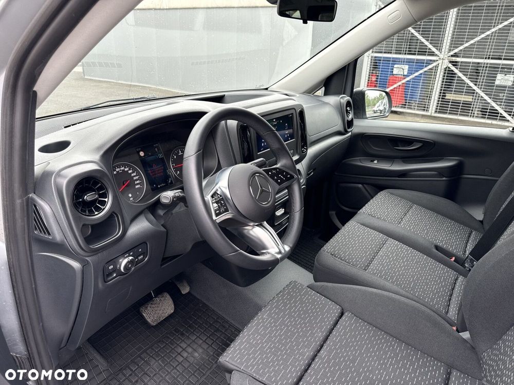Mercedes-Benz Vito - 12