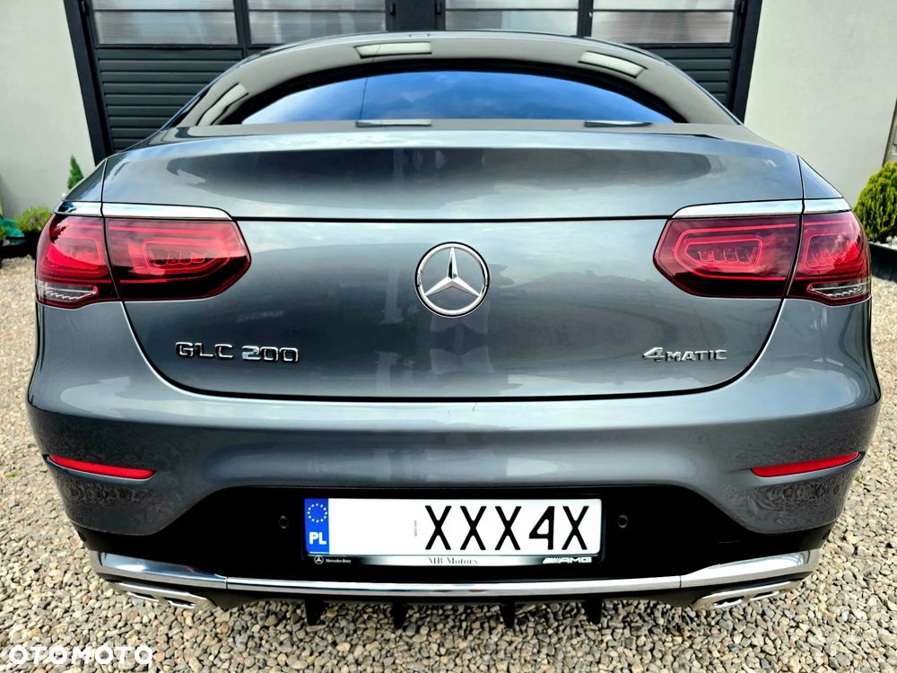 Mercedes-Benz GLC - 19