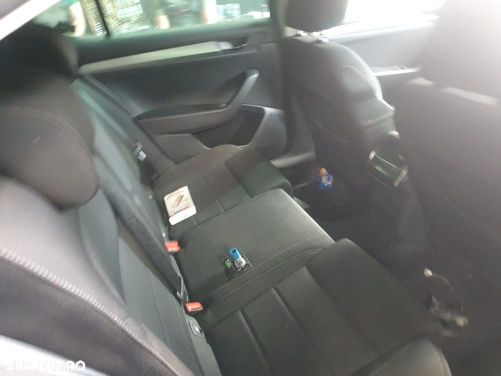 Maner exterior 7p6839885 Skoda Superb 3 [2015 - 2020] 2.0 tdi CRLB - 12