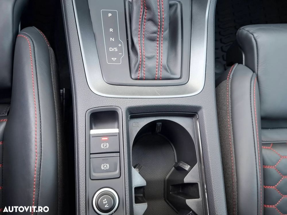 Audi RS Q3 RSQ3 2.5 TFSI quattro S tronic - 23