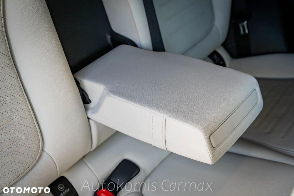 Mercedes-Benz GLC 300 4-Matic - 25