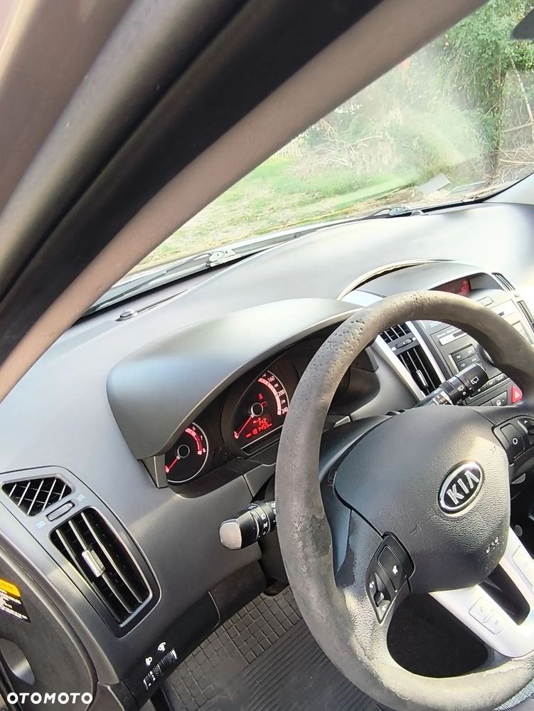 Kia Ceed - 7