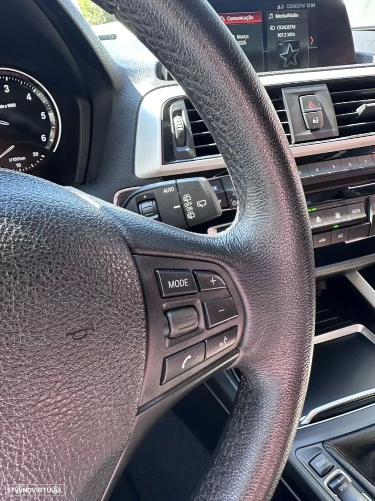 BMW 116 d Sport Line - 31