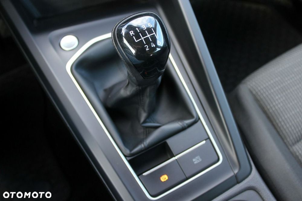 Volkswagen Golf 1.0 TSI - 18