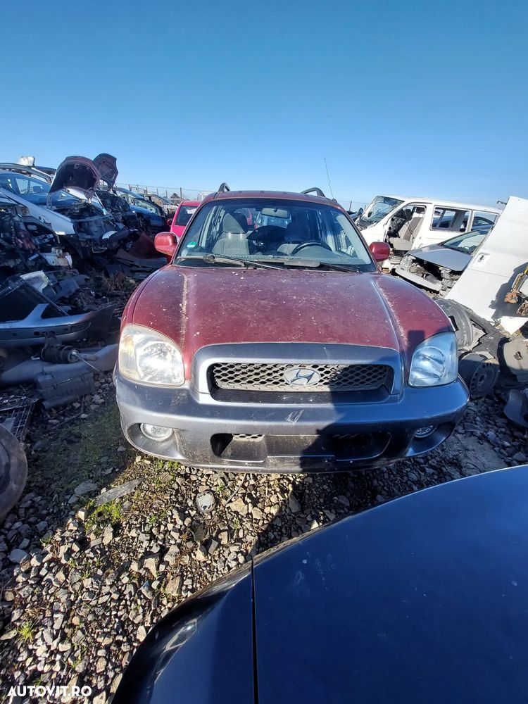 Dezmembrez Hyundai Santafe 2.4i - 1